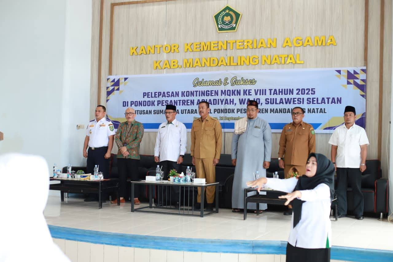 Bupati Madina Lepas Kontingen MQK, 18 Orang Santri Ponpes Musthafawiyah